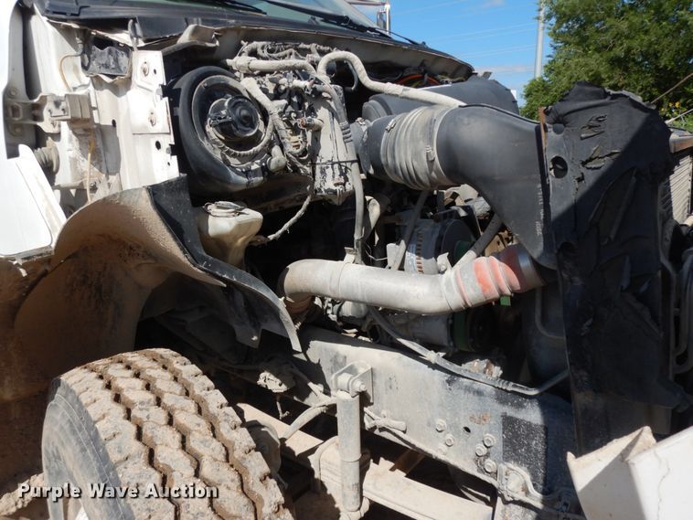 image for item DM2995 2007 Ford F750  water truck