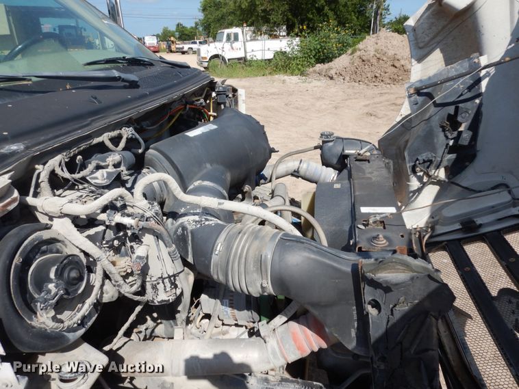 image for item DM2995 2007 Ford F750  water truck