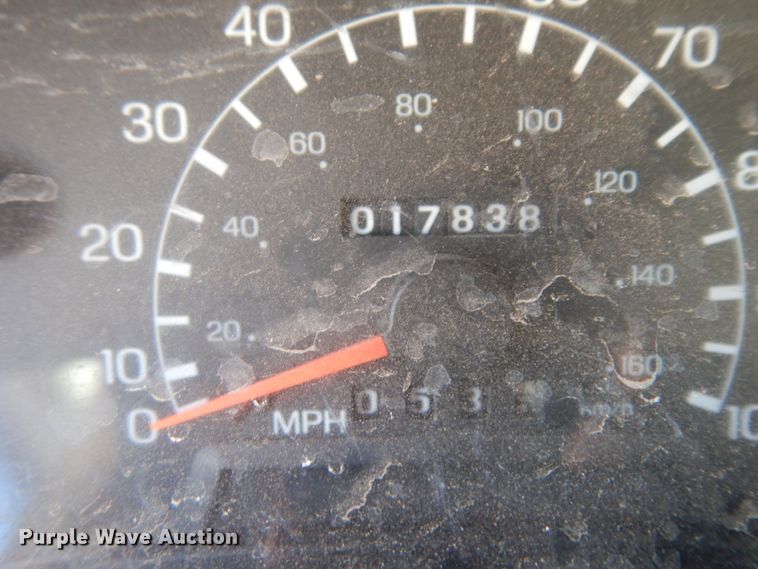 image for item DM2995 2007 Ford F750  water truck