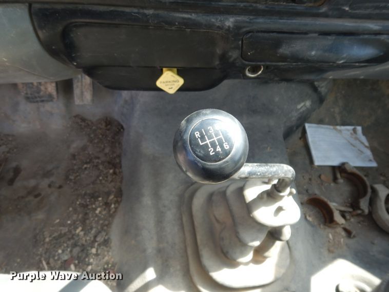 image for item DM2995 2007 Ford F750  water truck