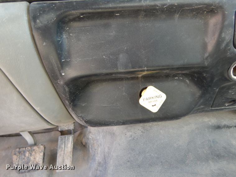 image for item DM2995 2007 Ford F750  water truck