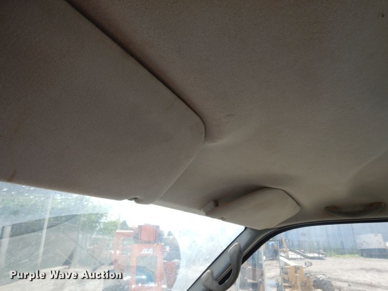 image for item DM2995 2007 Ford F750  water truck