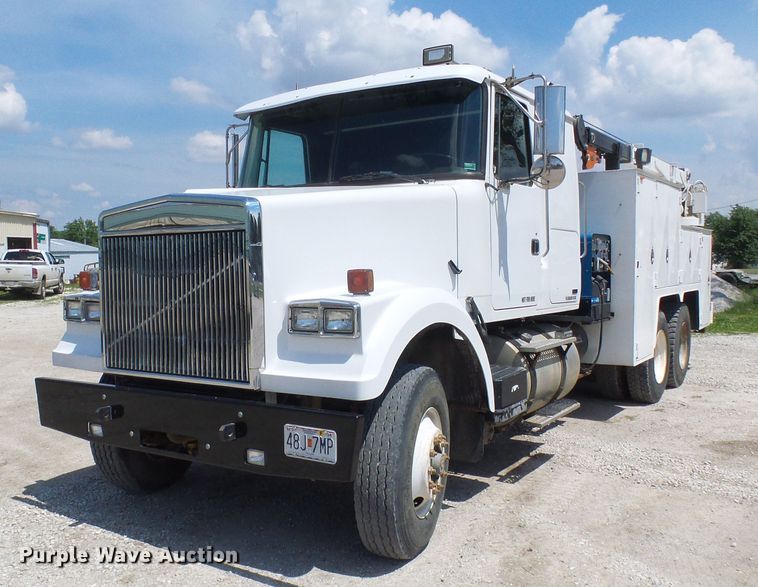 image for item DM3016 1993 White GMC WIM  utility / service truck