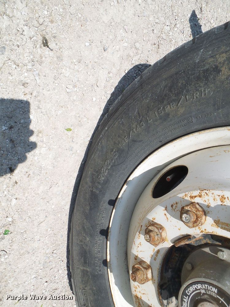 image for item DM3016 1993 White GMC WIM  utility / service truck