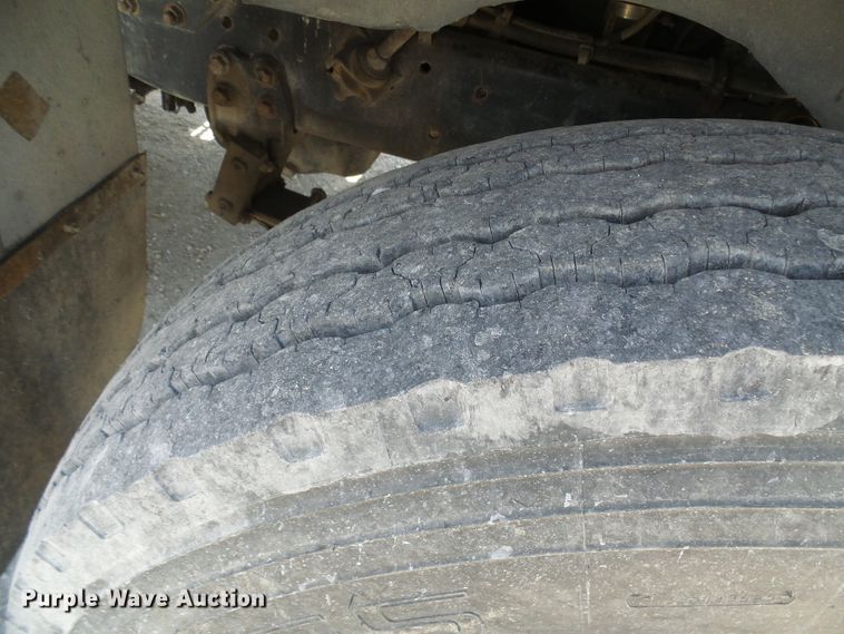 image for item DM3016 1993 White GMC WIM  utility / service truck