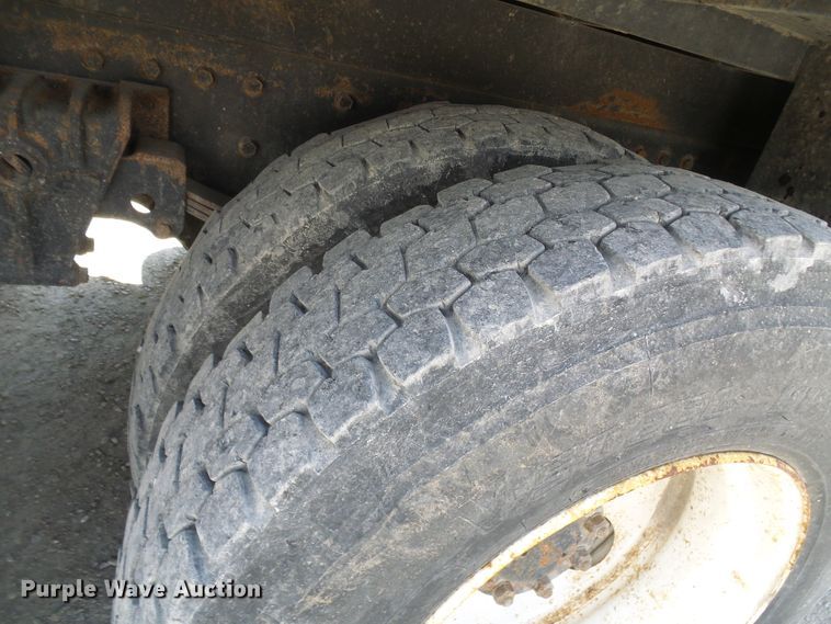 image for item DM3016 1993 White GMC WIM  utility / service truck