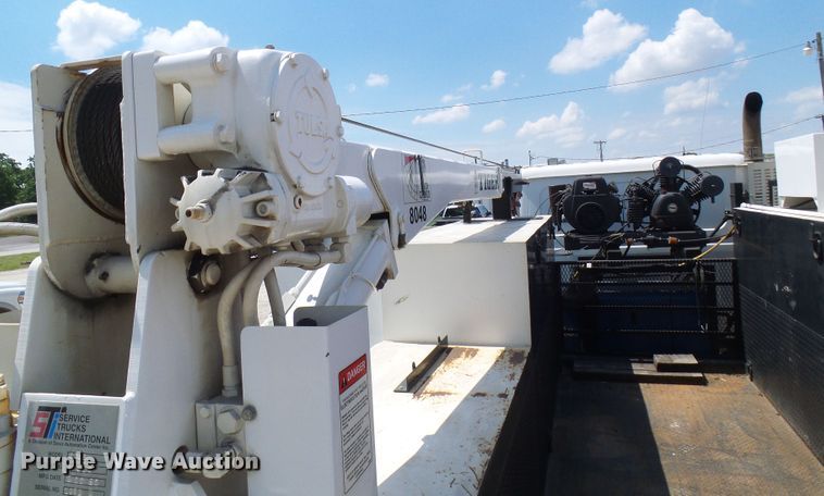 image for item DM3016 1993 White GMC WIM  utility / service truck