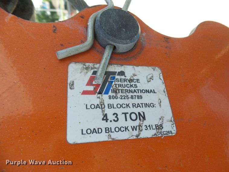 image for item DM3016 1993 White GMC WIM  utility / service truck