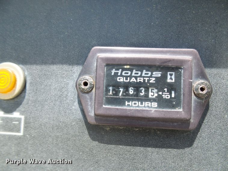 image for item DM3016 1993 White GMC WIM  utility / service truck