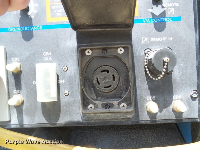 image for item DM3016 1993 White GMC WIM  utility / service truck