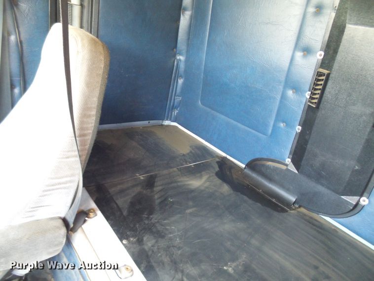 image for item DM3016 1993 White GMC WIM  utility / service truck