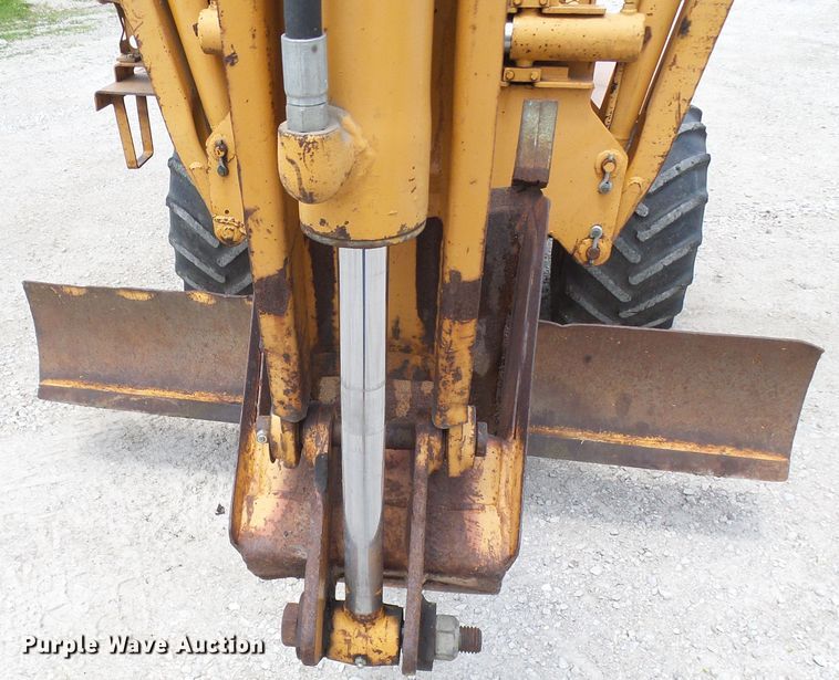 image for item DM3017 1985 Case DH5  trencher