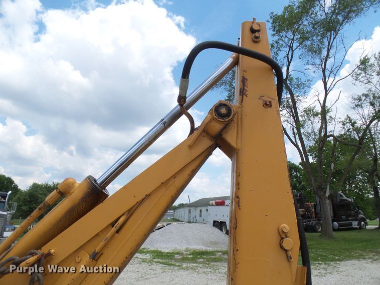 image for item DM3017 1985 Case DH5  trencher