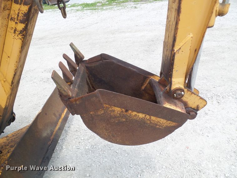 image for item DM3017 1985 Case DH5  trencher