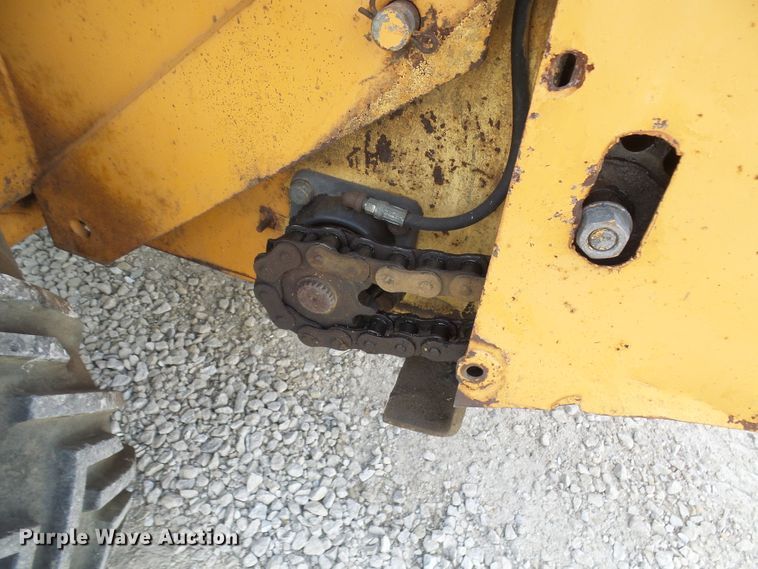 image for item DM3017 1985 Case DH5  trencher