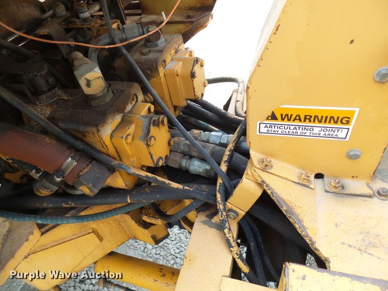 image for item DM3017 1985 Case DH5  trencher