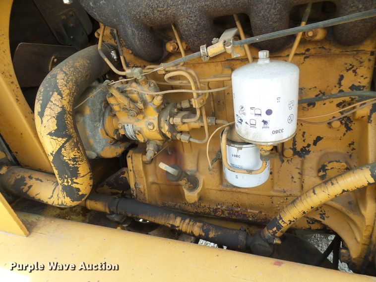 image for item DM3017 1985 Case DH5  trencher