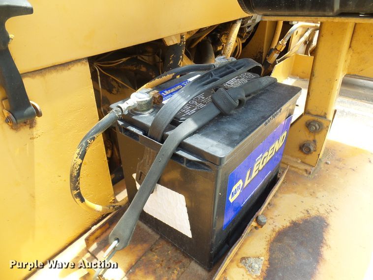 image for item DM3017 1985 Case DH5  trencher