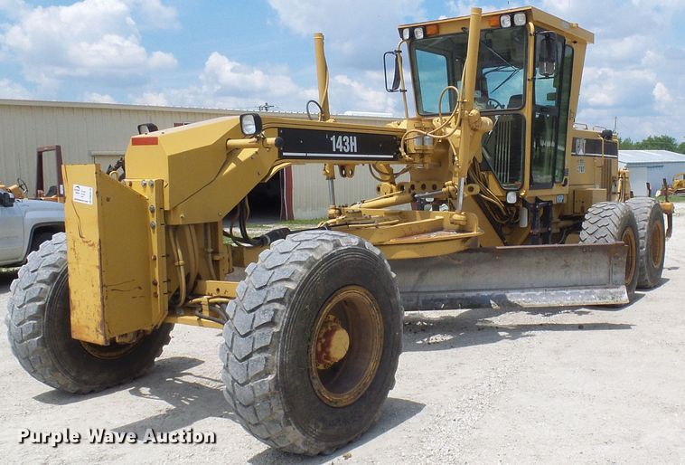 image for item DM3018 1998 Caterpillar 143H  VHP motor grader