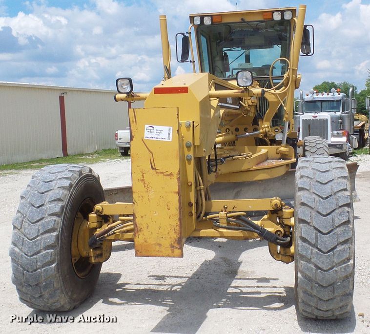 image for item DM3018 1998 Caterpillar 143H  VHP motor grader
