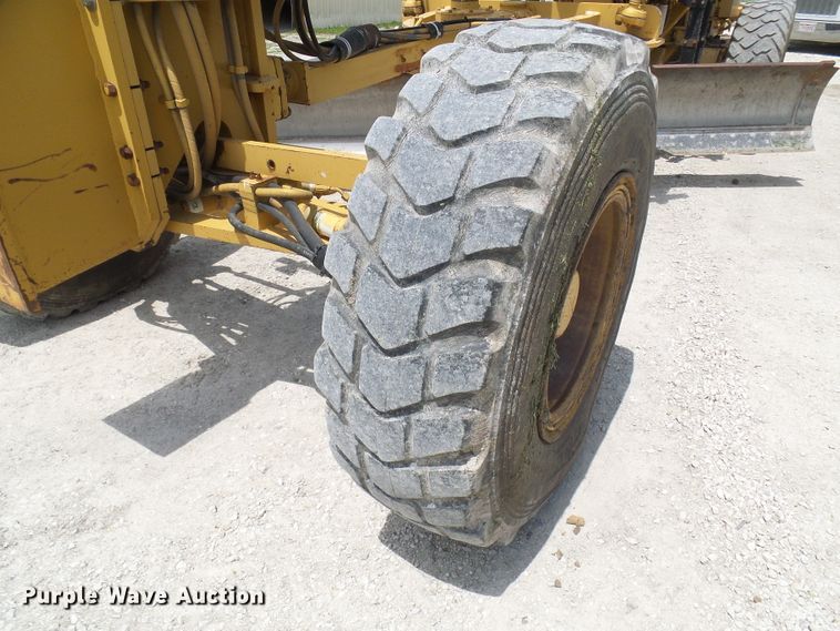 image for item DM3018 1998 Caterpillar 143H  VHP motor grader