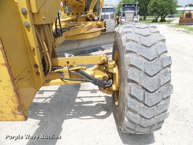 image for item DM3018 1998 Caterpillar 143H  VHP motor grader
