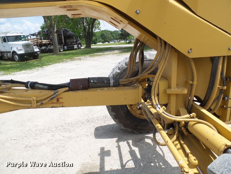 image for item DM3018 1998 Caterpillar 143H  VHP motor grader