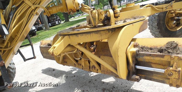 image for item DM3018 1998 Caterpillar 143H  VHP motor grader