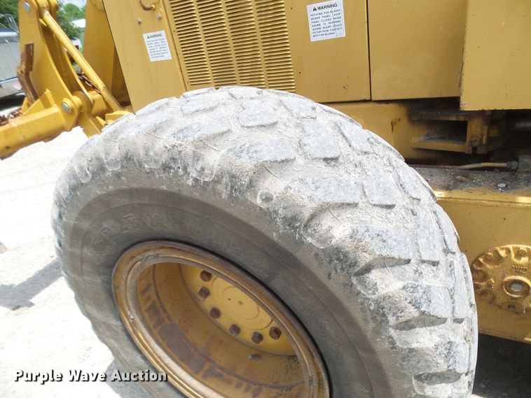 image for item DM3018 1998 Caterpillar 143H  VHP motor grader