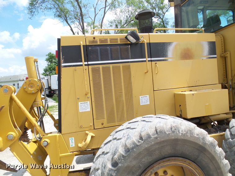 image for item DM3018 1998 Caterpillar 143H  VHP motor grader