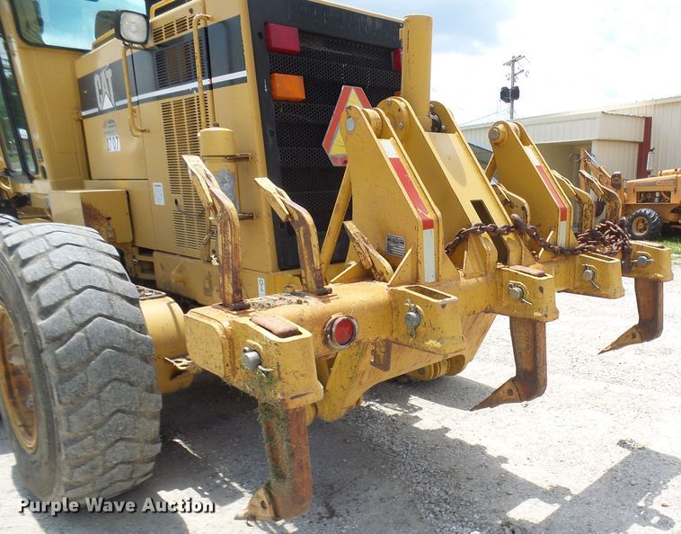 image for item DM3018 1998 Caterpillar 143H  VHP motor grader
