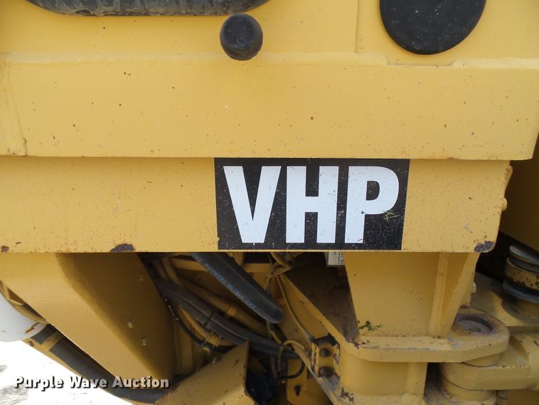image for item DM3018 1998 Caterpillar 143H  VHP motor grader