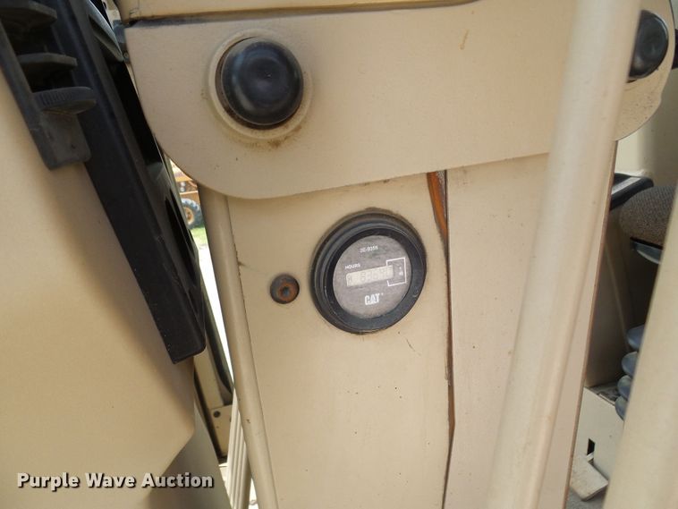 image for item DM3018 1998 Caterpillar 143H  VHP motor grader