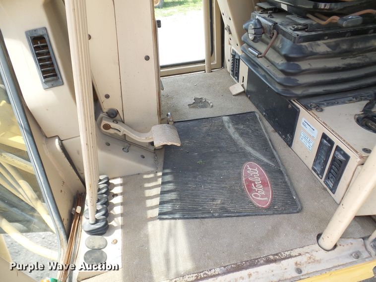 image for item DM3018 1998 Caterpillar 143H  VHP motor grader