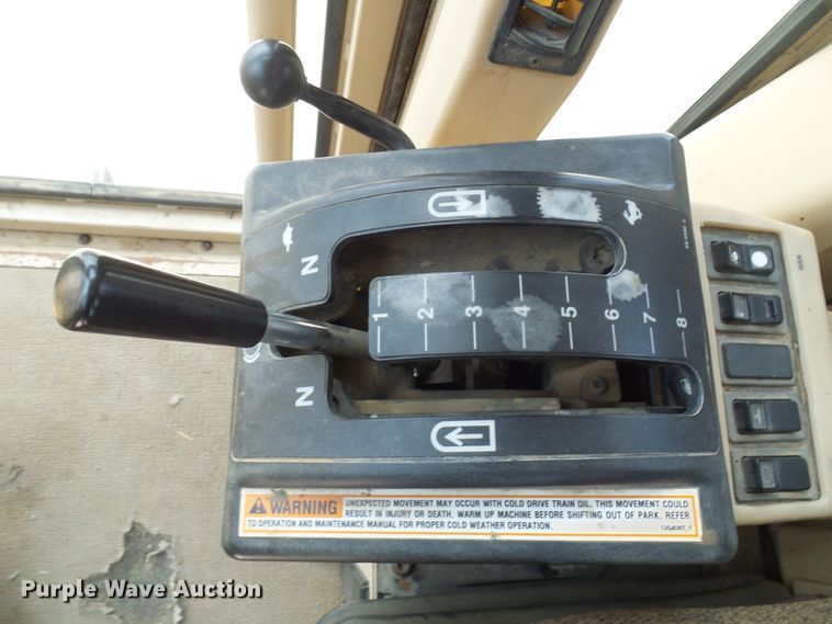 image for item DM3018 1998 Caterpillar 143H  VHP motor grader