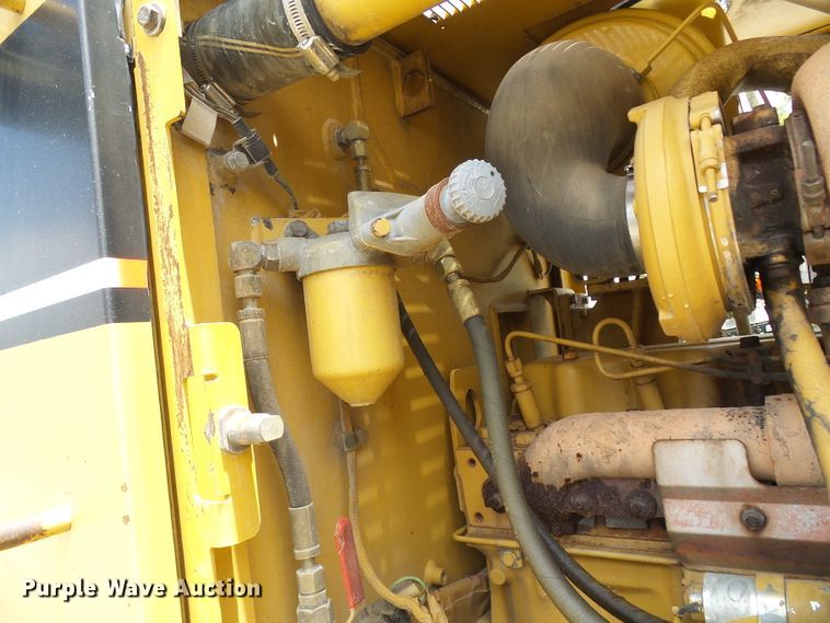 image for item DM3018 1998 Caterpillar 143H  VHP motor grader