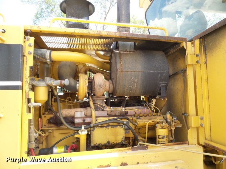 image for item DM3018 1998 Caterpillar 143H  VHP motor grader