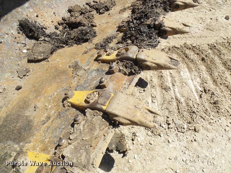 image for item DM3022 2005 Caterpillar 963C  track loader