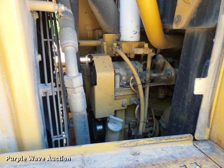 image for item DM3022 2005 Caterpillar 963C  track loader