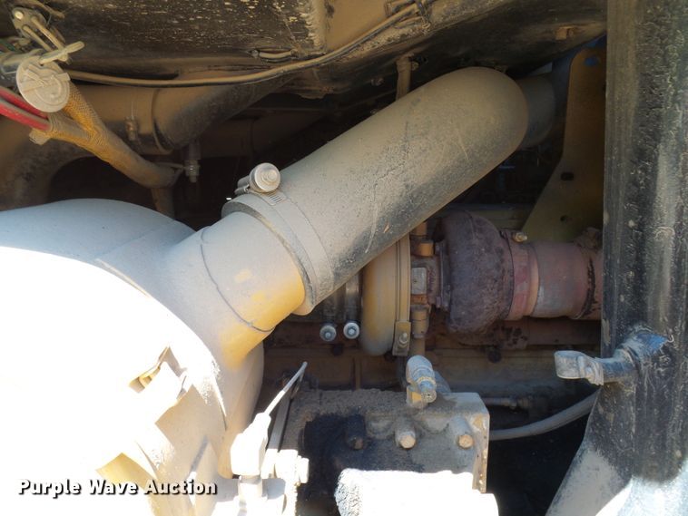 image for item DM3022 2005 Caterpillar 963C  track loader