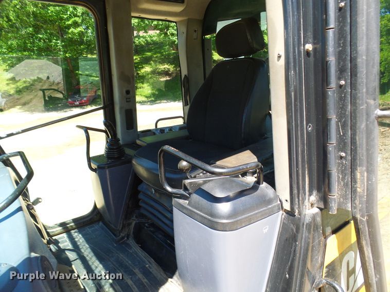 image for item DM3022 2005 Caterpillar 963C  track loader