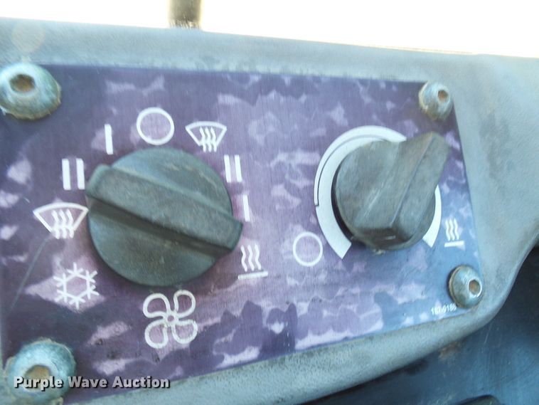 image for item DM3022 2005 Caterpillar 963C  track loader