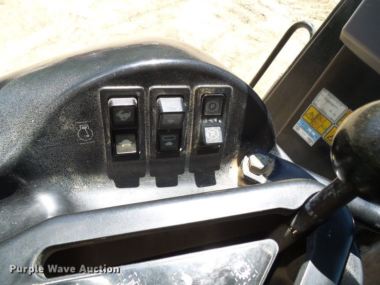 image for item DM3022 2005 Caterpillar 963C  track loader