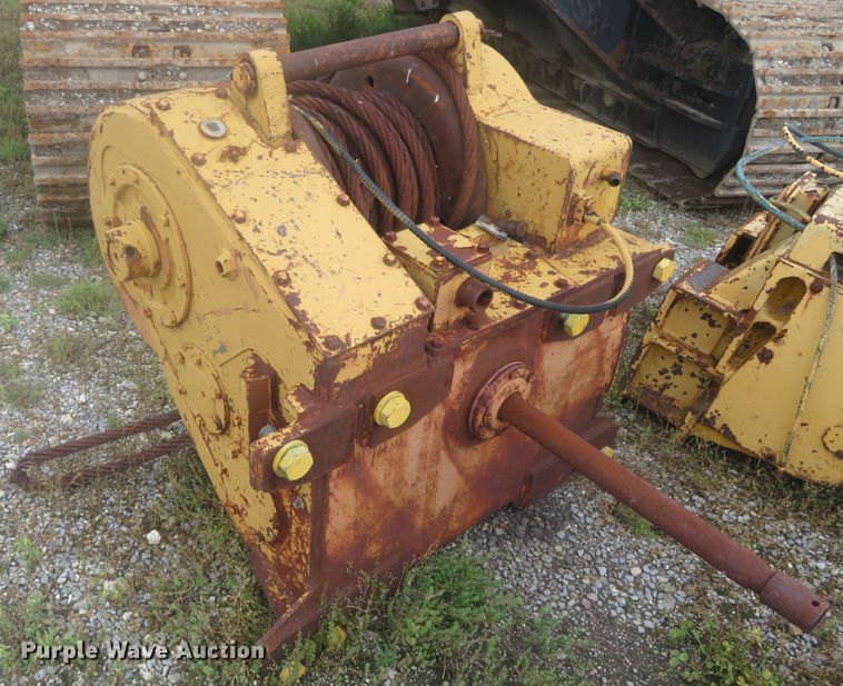 image for item DN5914 Hyster W8K winch