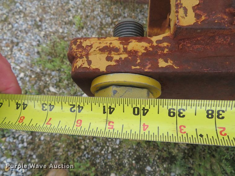 image for item DN5914 Hyster W8K winch