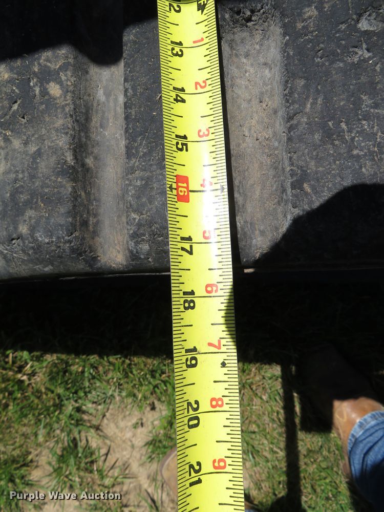 image for item DN5924 2006 John Deere CT322  tracked skid steer loader