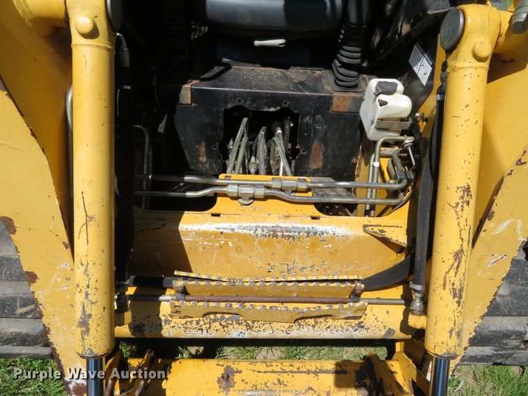image for item DN5924 2006 John Deere CT322  tracked skid steer loader