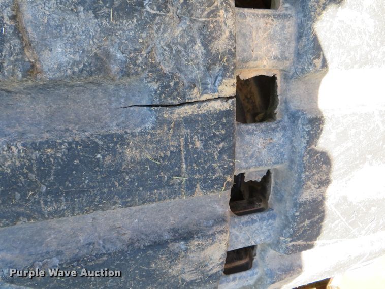 image for item DN5924 2006 John Deere CT322  tracked skid steer loader