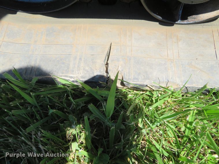 image for item DN5924 2006 John Deere CT322  tracked skid steer loader