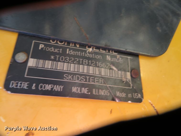 image for item DN5924 2006 John Deere CT322  tracked skid steer loader